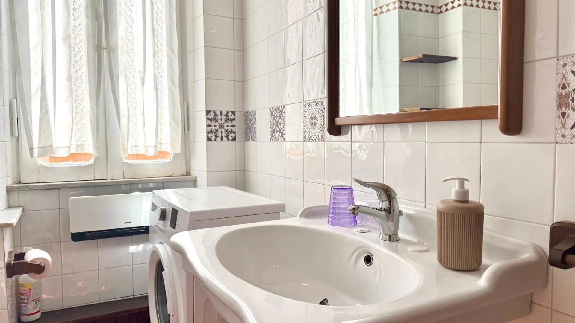 3 Min Da Stazione San Pietro Apartment Rome